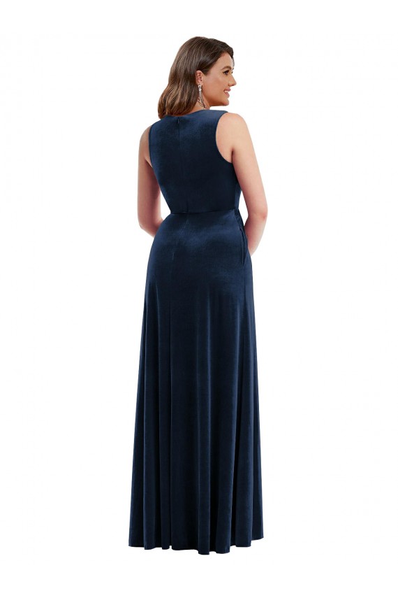 Shop Deep V-Neck Sleeveless Formal Velvet Maxi Bridesmaid Dress / Prom Dress with Pockets Geelong